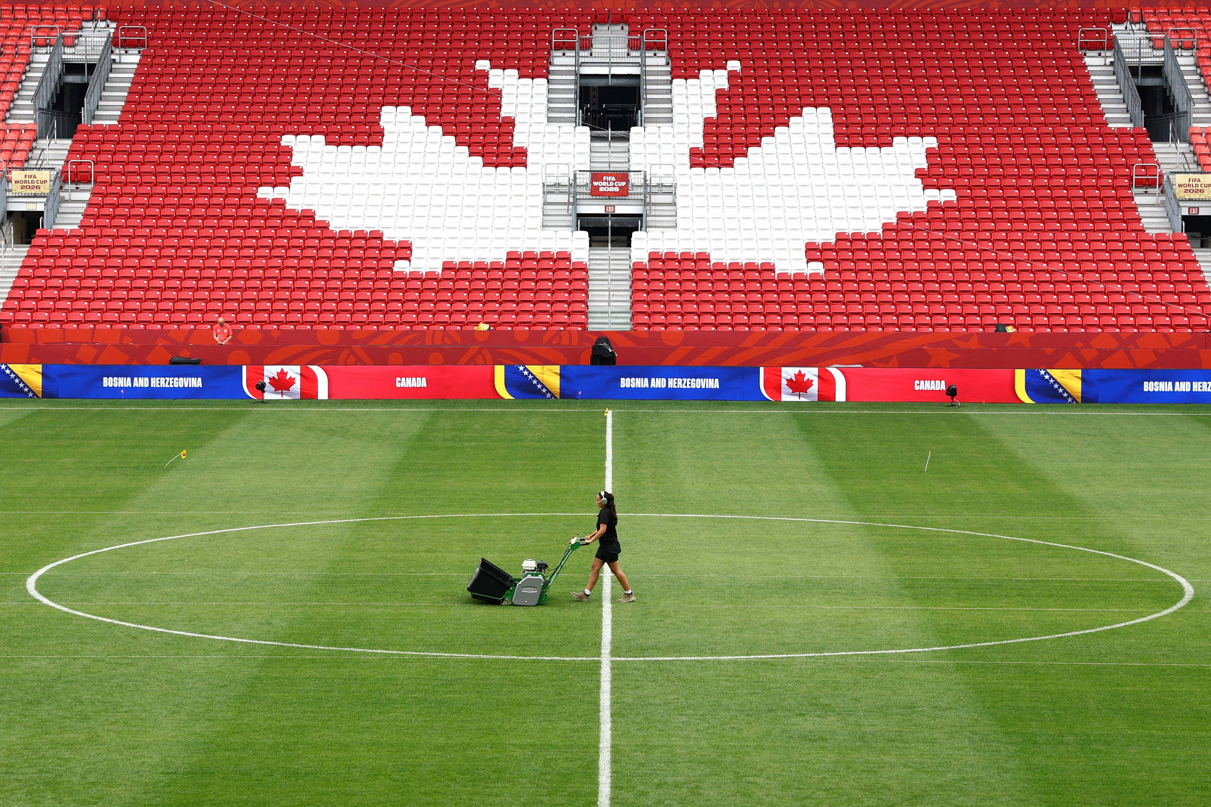 Quem vai ver a Copa no estádio de Toronto?