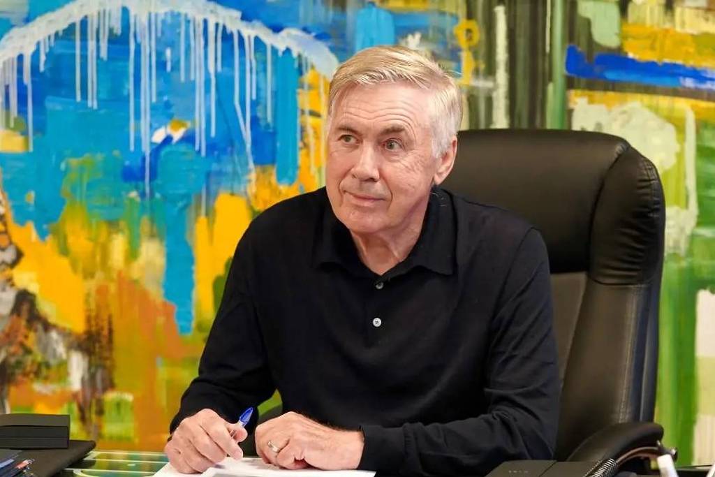 Ancelotti diz que testará jovens, mas não abrirá mão de parte do grupo da Copa