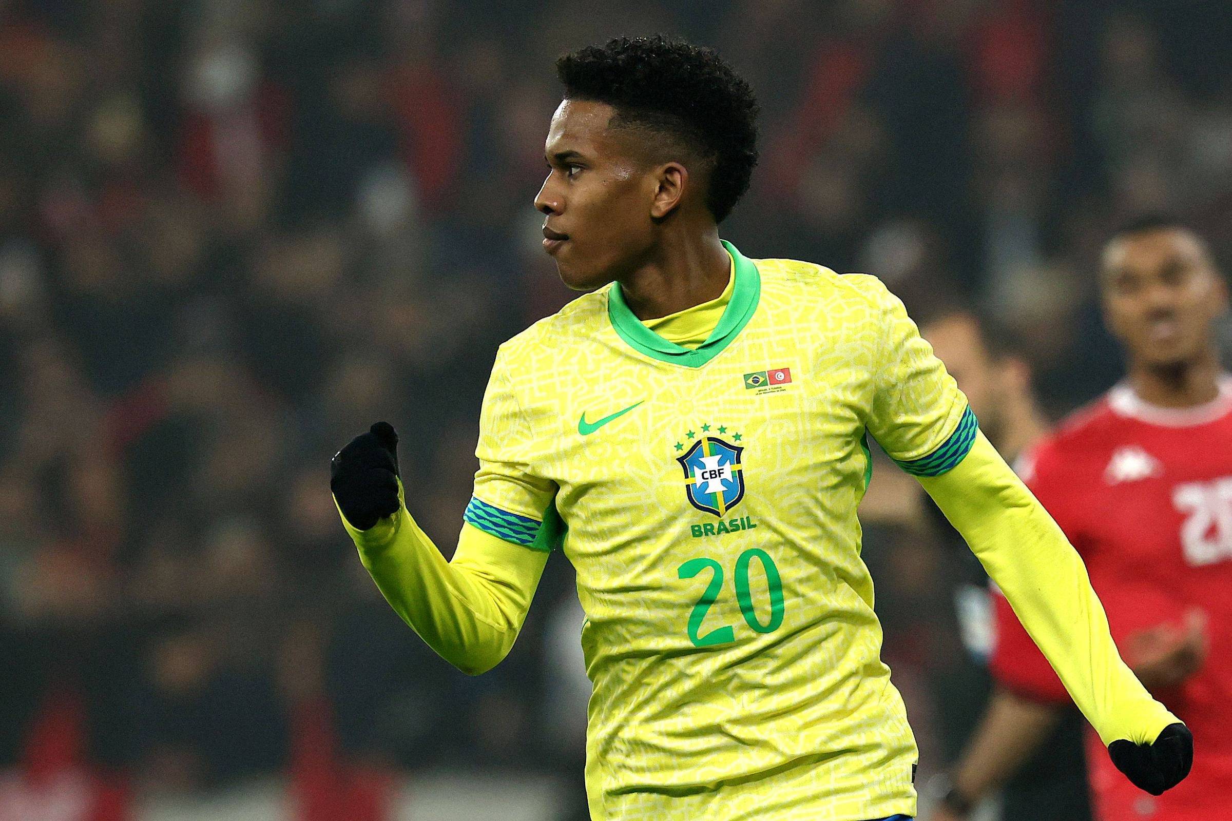 Estêvão tenta se blindar contra lesões para se firmar na seleção brasileira