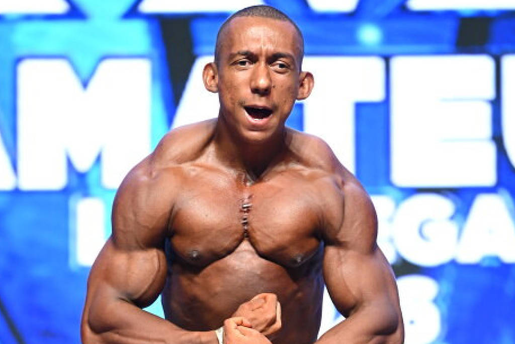 Brasileiro vence divisão 'lightweight' da categoria Bodybuilding no Olympia Amador