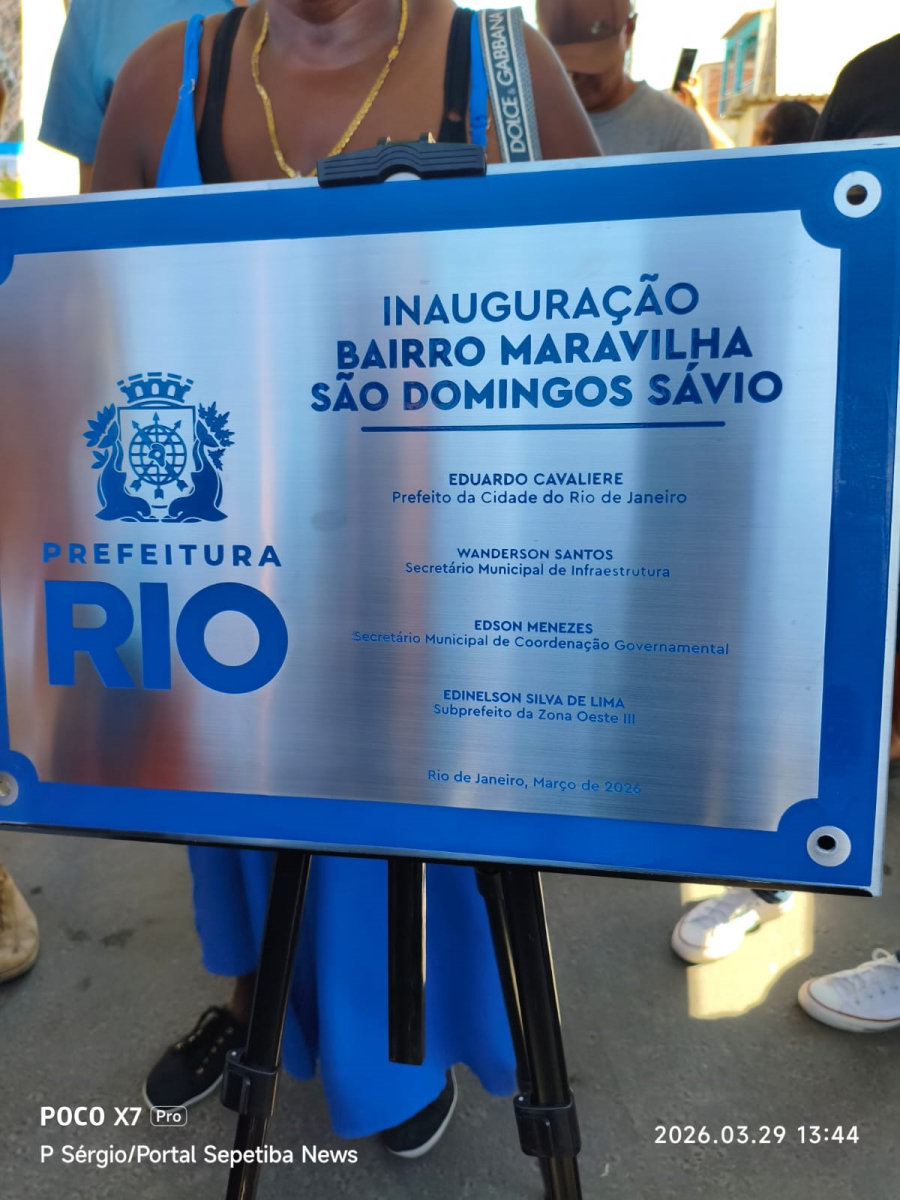 Prefeitura inaugura obras de urbanização na São Domingos Sávio, em Santa Cruz