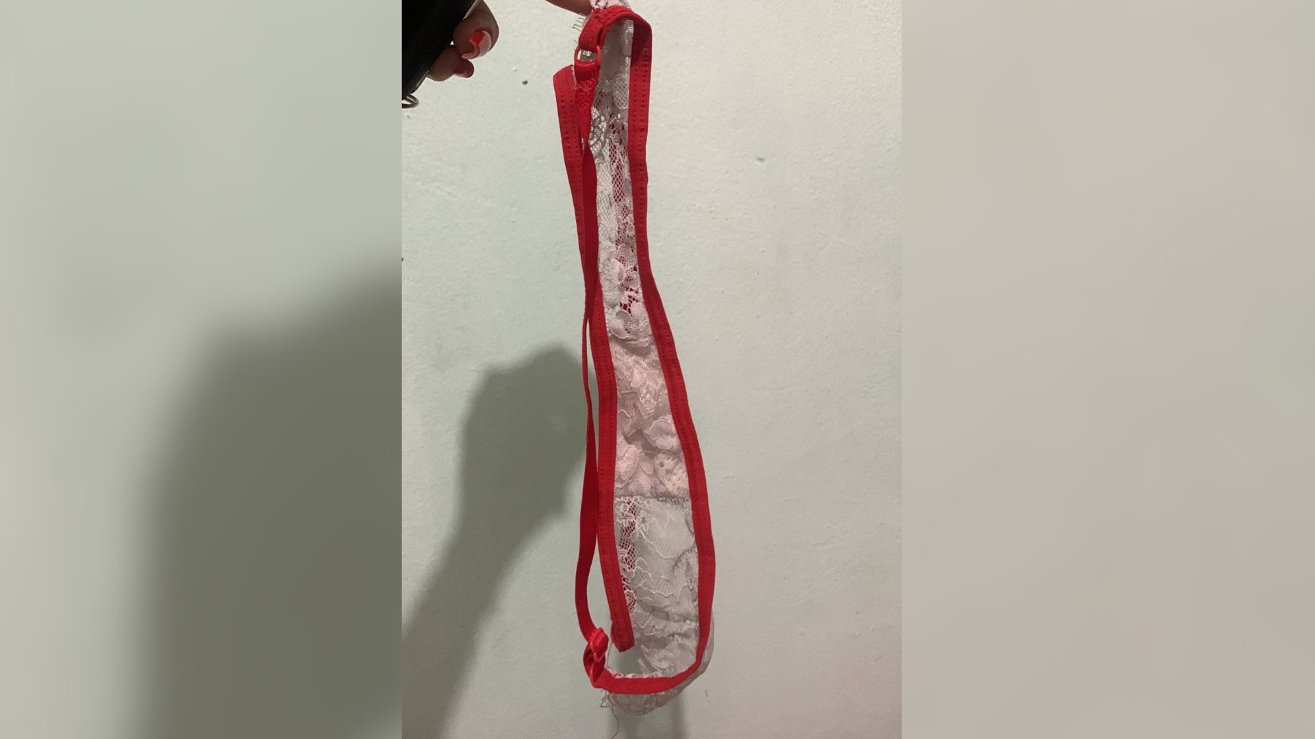 Advogado denuncia delegado por ofensas e acusação de deixar calcinha em delegacia no interior de SP