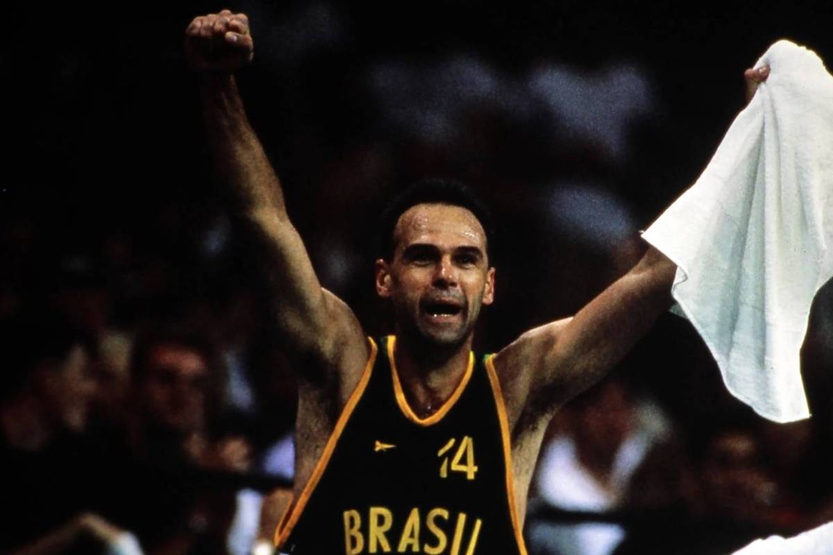 Imprensa internacional exalta trajetória de Oscar: 'lenda', 'imparável' e 'genial'