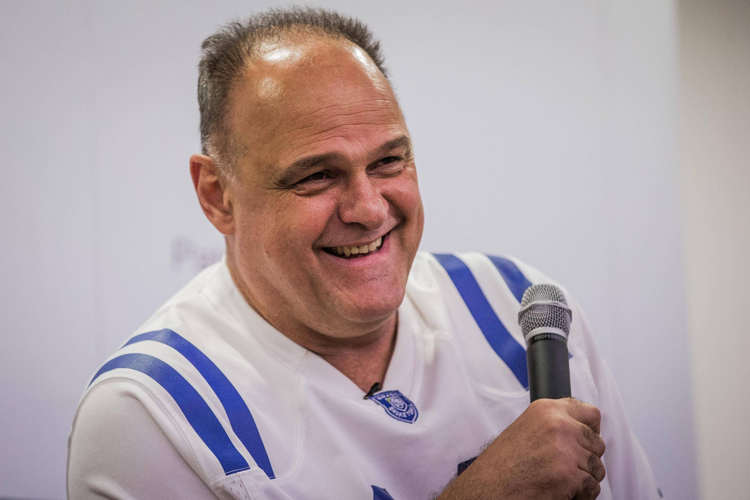 Relembre problemas de saúde enfrentados por Oscar Schmidt, morto aos 68 anos