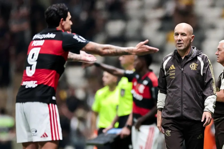 Flamengo de Leonardo Jardim supera melhor sequência de Filipe Luís no clube