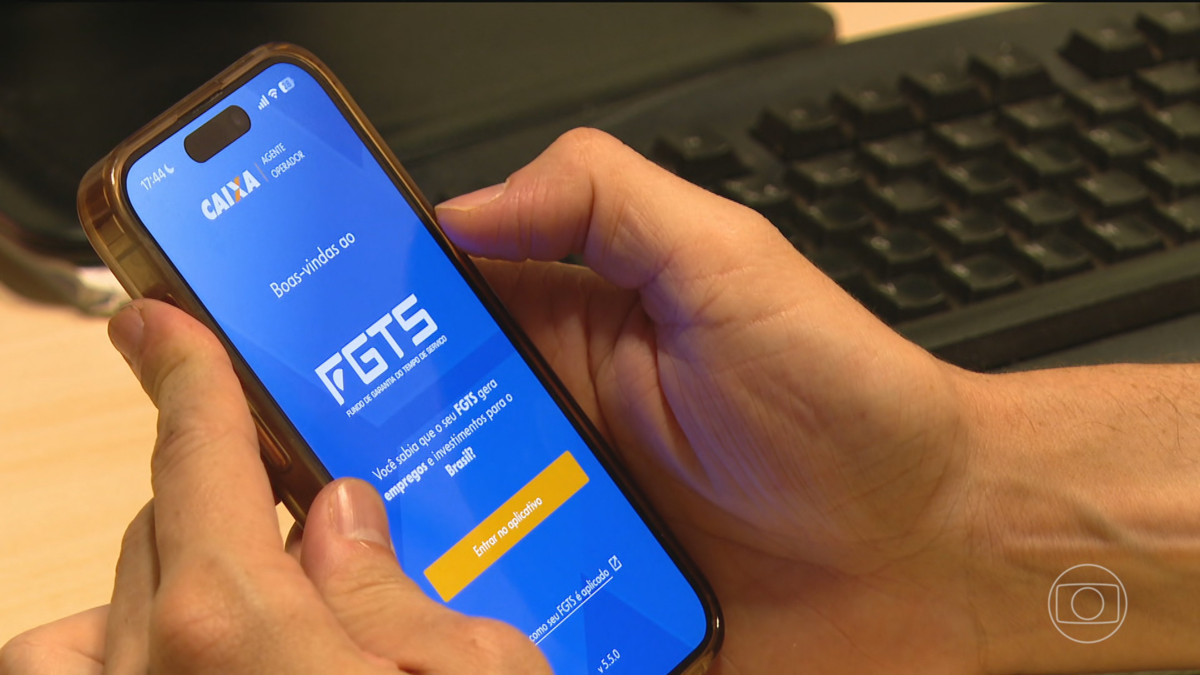 Governo estuda editar MP para agilizar uso do FGTS para abatimento de dívidas