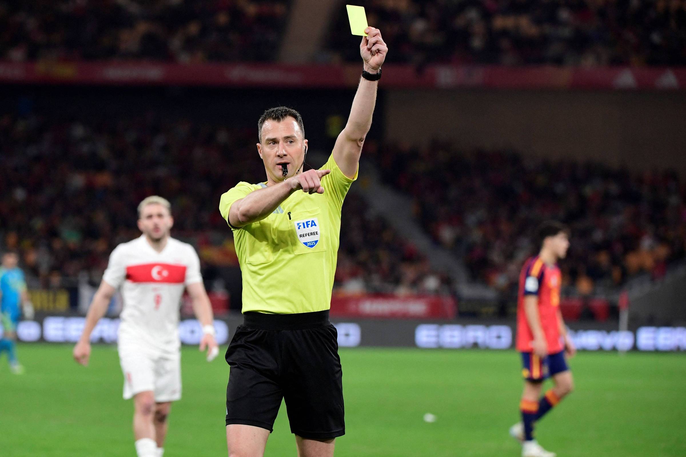 Cartões amarelos serão zerados em dois momentos da Copa do Mundo