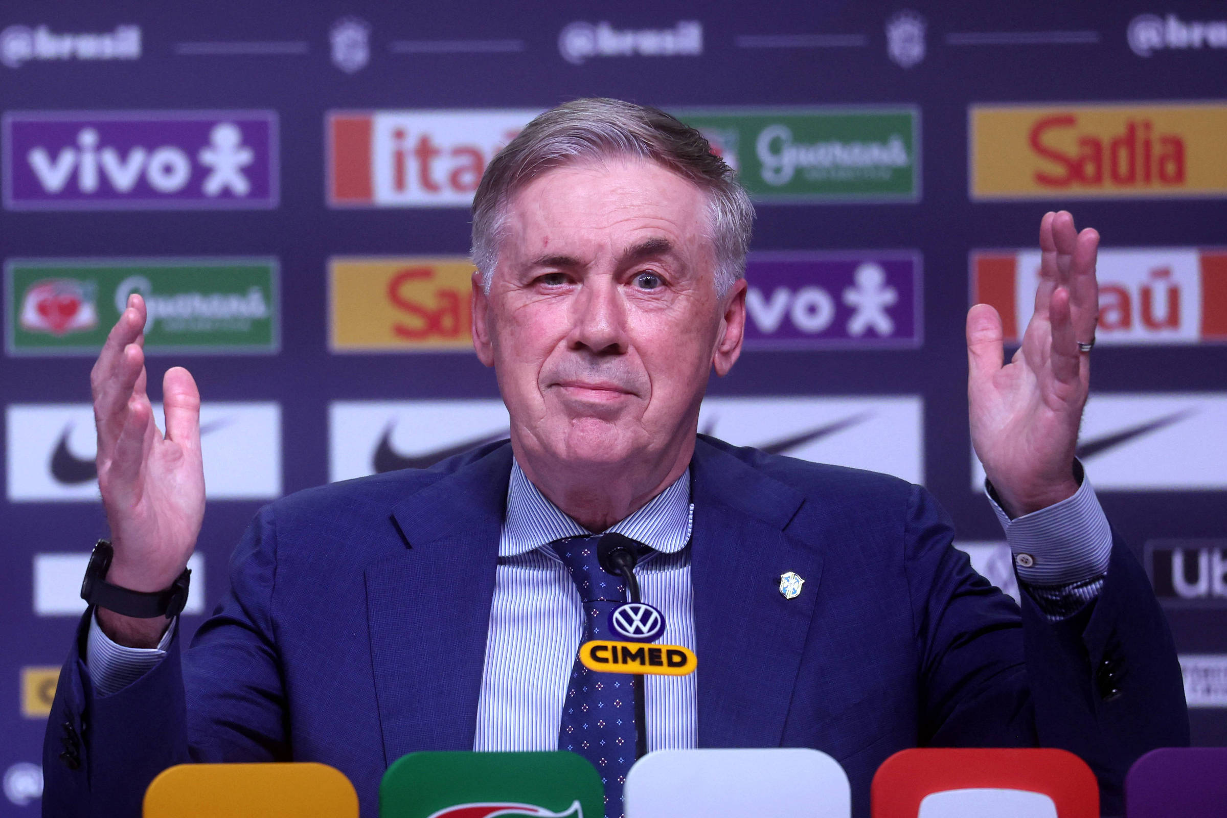 CBF renova contrato com Carlo Ancelotti até 2030