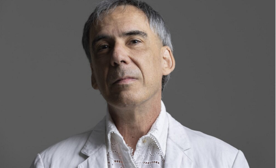 Arnaldo e amigos em show do recente disco “Novo Mundo”